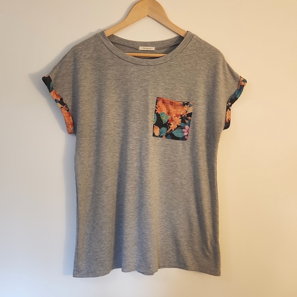 Floral Accents Jersey Stretch Light Heather Grey Top